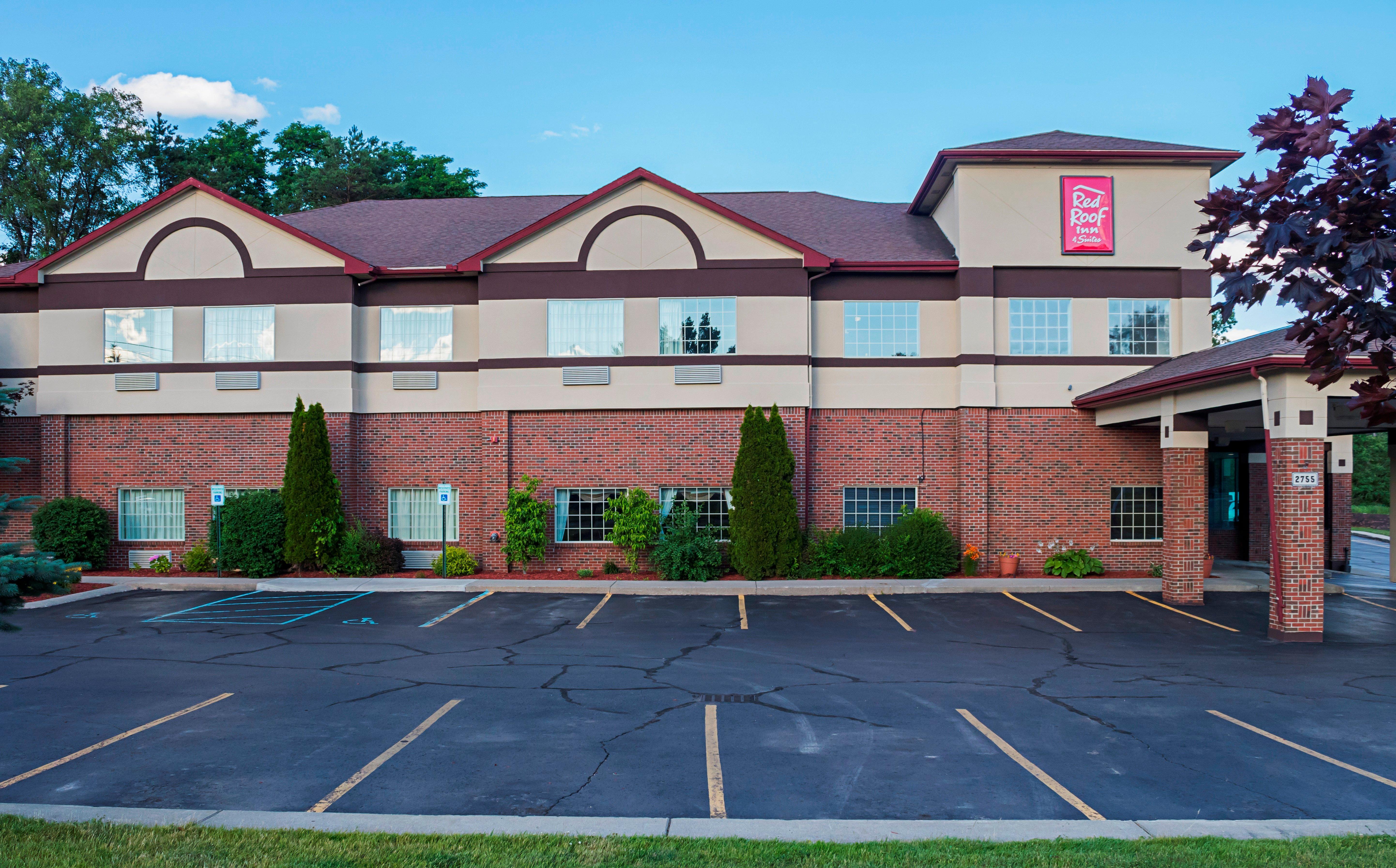 Red Roof Inn & Suites Lake Orion / Auburn Hills Esterno foto